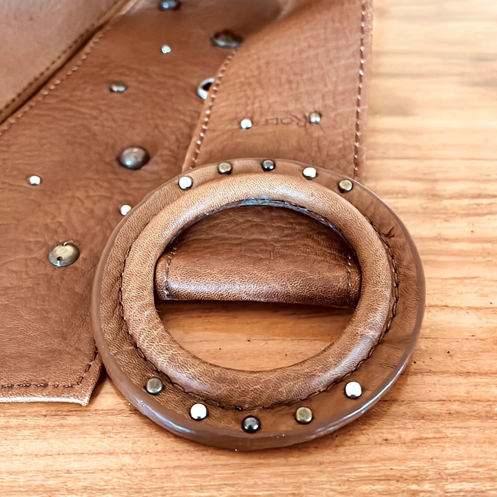 NWT Camel brown soft butter leather loop ROLFS belt with studs and gemstones OS